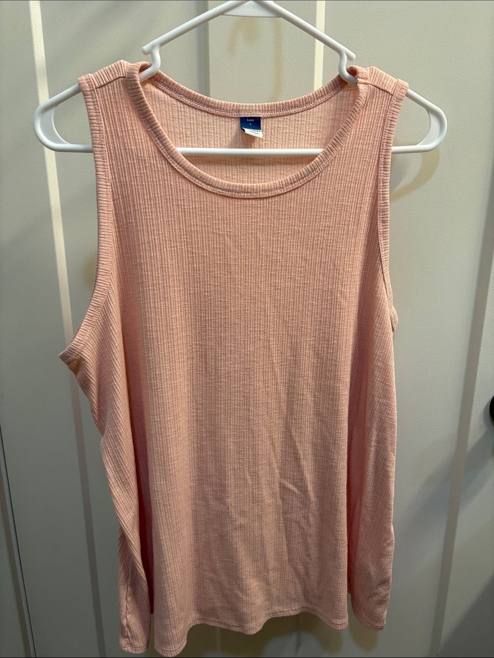 Old Navy Women’s Ribbed Tank Top - Peach